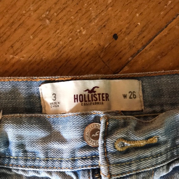 Women’s shorts - Picture 3 of 3